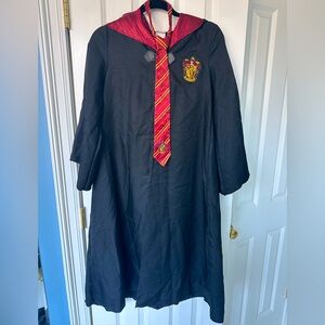 Harry Potter Gryffindor robe and tie: Kids Size